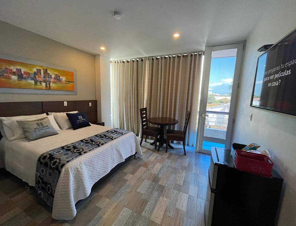Hotel Ucla Center Βαγιεντουπάρ Εξωτερικό φωτογραφία