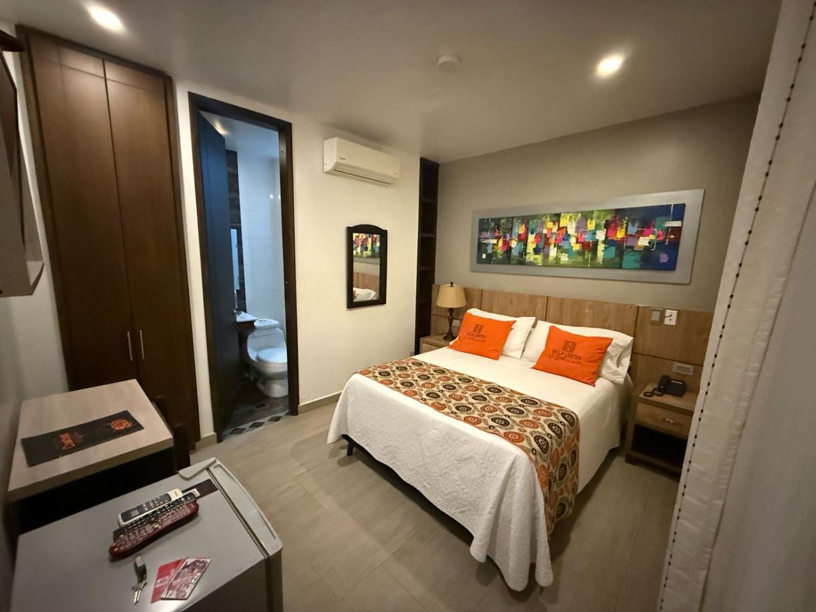 Hotel Ucla Center Βαγιεντουπάρ Εξωτερικό φωτογραφία